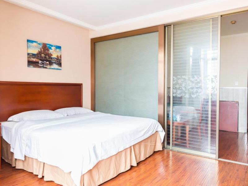 Greentree Inn Jiangsu Suzhou Kunshan High Speed Rail Station Hengshan Road Express Hotel Esterno foto