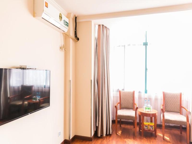 Greentree Inn Jiangsu Suzhou Kunshan High Speed Rail Station Hengshan Road Express Hotel Esterno foto