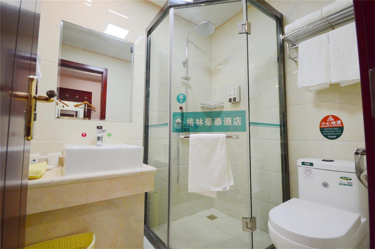 Greentree Inn Jiangsu Suzhou Kunshan High Speed Rail Station Hengshan Road Express Hotel Esterno foto
